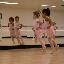 DANCE